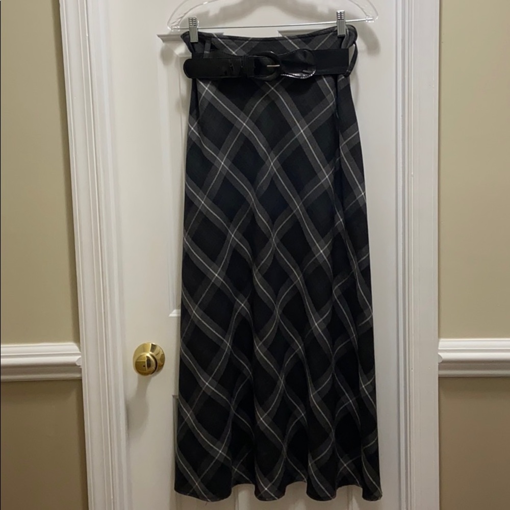 Fashion Bug black/grey plaid skirt